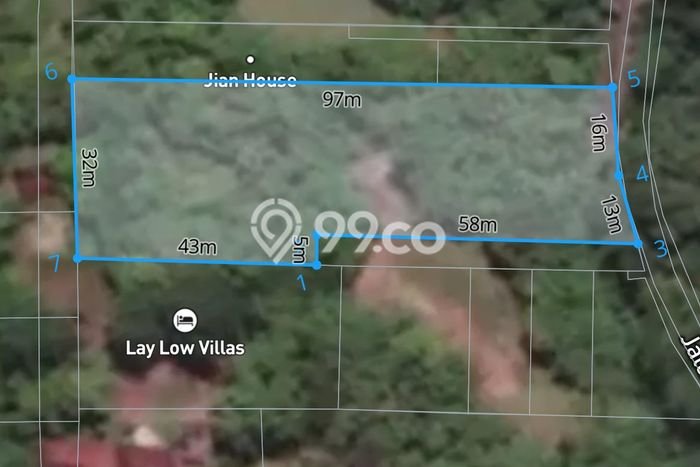 Tanah Disewa Strategis di Badung Luas 2850m2 Tanah Disewa Strategis di Badung Luas 2850m2