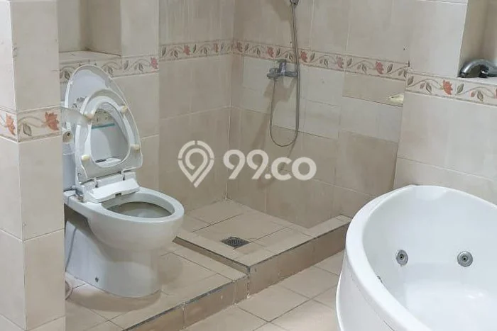 Rumah Kontrakan Surabaya LT 296m2 LB 310m2 Area Mulyosari Rumah Kontrakan Surabaya LT 296m2 LB 310m2 Area Mulyosari