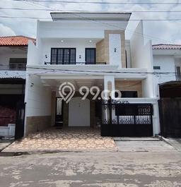 Best Deal Hunian Mewah Ideal dan Luas di Wiyung, Surabaya Best Deal Hunian Mewah Ideal dan Luas di Wiyung, Surabaya