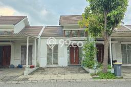 Rumah Modern 2 KT di kebraon Surabaya Unfurnished Rumah Modern 2 KT di kebraon Surabaya Unfurnished