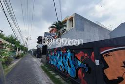 Tanah Strategis Dijual di Ketintang Surabaya 400m2 Tanah Strategis Dijual di Ketintang Surabaya 400m2