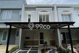 Jual Rumah Eksklusif 2 KT di BSD Sevilla, Tangerang Jual Rumah Eksklusif 2 KT di BSD Sevilla, Tangerang