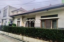 Ready to Use! Luxury House LT 253m2 Desain Elegan di Kalibata Ready to Use! Luxury House LT 253m2 Desain Elegan di Kalibata
