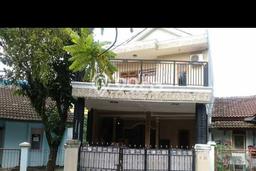 For Sale Rumah 7 Kamar Lokasi Ideal Nyaman dan Strategis di Cibinong For Sale Rumah 7 Kamar Lokasi Ideal Nyaman dan Strategis di Cibinong