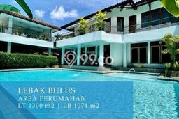 Rumah Elit Modern Tanpa Renovasi di Lebak Bulus Jakarta Selatan Rumah Elit Modern Tanpa Renovasi di Lebak Bulus Jakarta Selatan