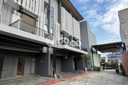 Best Deal Hunian Premium Ideal dan Luas di Jagakarsa, Jakarta Selatan Best Deal Hunian Premium Ideal dan Luas di Jagakarsa, Jakarta Selatan