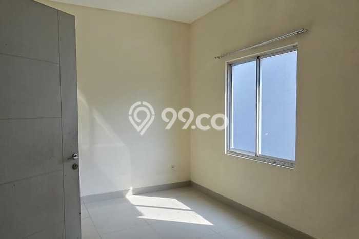 Jual Rumah Luas Elegan Dengan View Eksklusif di Green Lake City, Jakarta Barat Jual Rumah Luas Elegan Dengan View Eksklusif di Green Lake City, Jakarta Barat