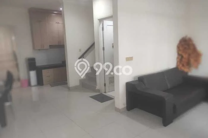 Jarang Ada! Rumah Sewa 3 Kamar Nyaman Siap Huni Green Lake City Jarang Ada! Rumah Sewa 3 Kamar Nyaman Siap Huni Green Lake City