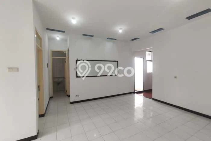 Rumah Disewakan Jakarta Barat LT 144m2 LB 100m2 Area Metro permata Rumah Disewakan Jakarta Barat LT 144m2 LB 100m2 Area Metro permata