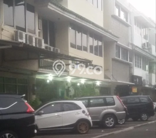 Ruko disewakan lokasi strategis Kebayoran Baru Jakarta Selatan 75m2 Ruko disewakan lokasi strategis Kebayoran Baru Jakarta Selatan 75m2