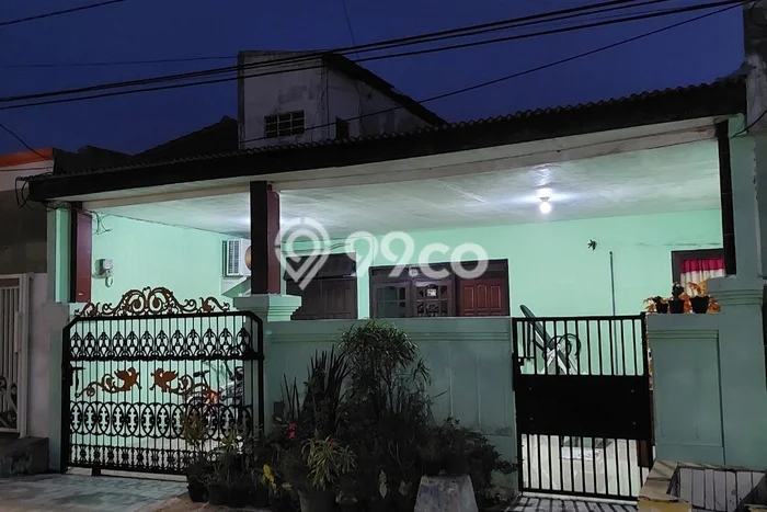 Rumah Luas Asri 3 KT Siap Huni di Lidah Kulon Surabaya Rumah Luas Asri 3 KT Siap Huni di Lidah Kulon Surabaya