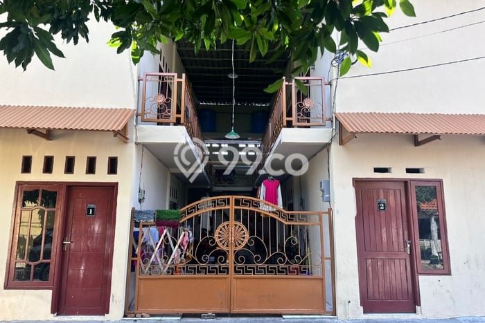 Jual Rumah Bagus Siap Huni LB 192m2 di Sidoarjo, Sidoarjo Jual Rumah Bagus Siap Huni LB 192m2 di Sidoarjo, Sidoarjo
