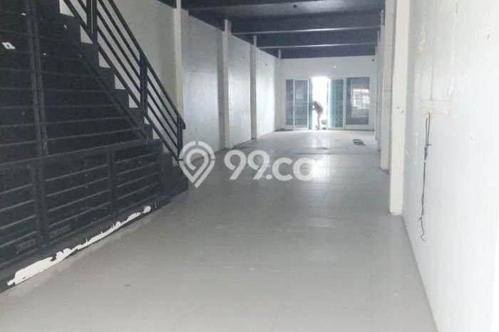FOR SALE! Ruko di Driyorejo Gresik, LT 108m2, LB 297m2 FOR SALE! Ruko di Driyorejo Gresik, LT 108m2, LB 297m2