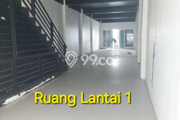 Ruko Komersial Disewakan di Driyorejo Gresik Luas 297m2 Ruko Komersial Disewakan di Driyorejo Gresik Luas 297m2