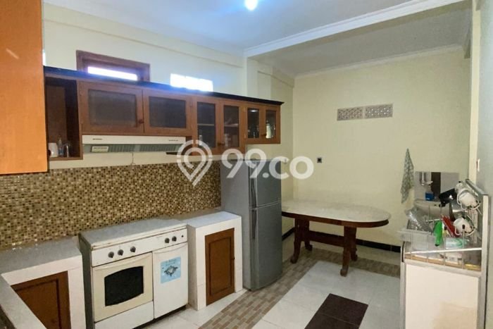 For Sale Hunian Rumah Terawat 4 KT di Ngesrep, Semarang For Sale Hunian Rumah Terawat 4 KT di Ngesrep, Semarang