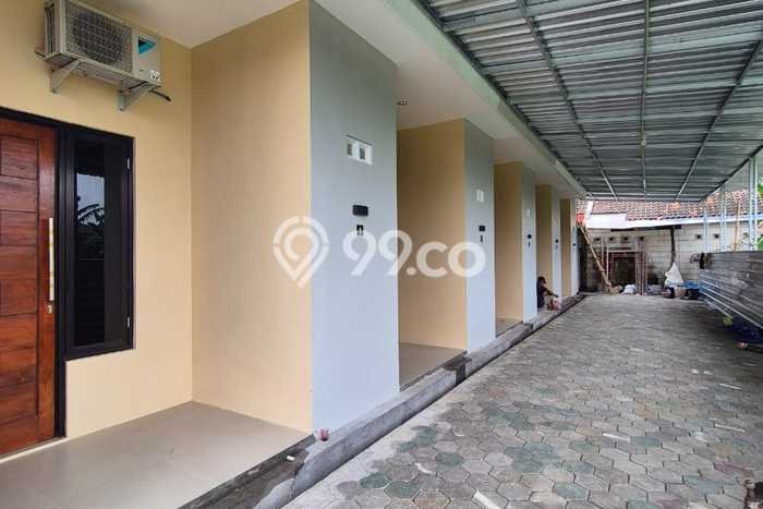 Dijual Kost Strategis di Mranggen, Demak 8 KT, 8 KM, Luas Bangunan 120m2 Dijual Kost Strategis di Mranggen, Demak 8 KT, 8 KM, Luas Bangunan 120m2