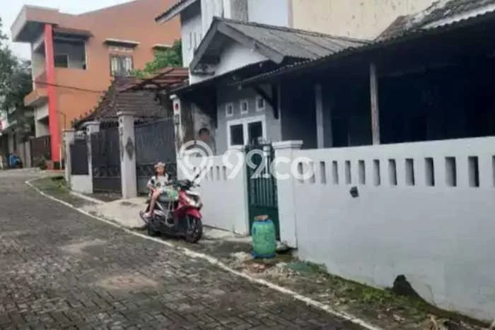 Rumah Modern Minimalis 2 Kamar Siap Huni di Tembalang Rumah Modern Minimalis 2 Kamar Siap Huni di Tembalang