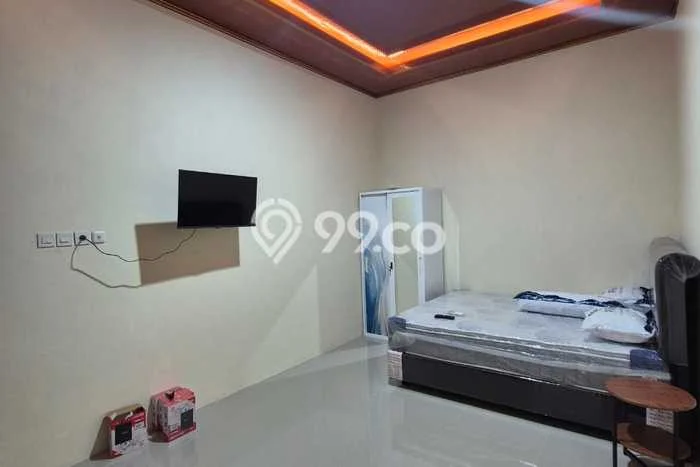 Dijual Kost Strategis di Mranggen, Demak 8 KT, 8 KM, Luas Bangunan 120m2 Dijual Kost Strategis di Mranggen, Demak 8 KT, 8 KM, Luas Bangunan 120m2