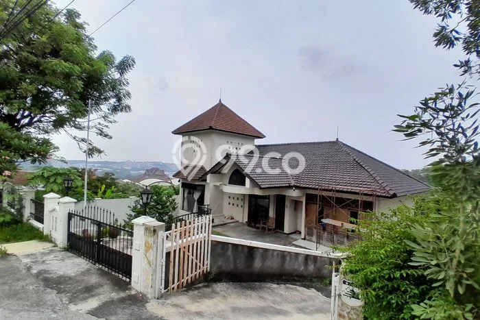 Dijual Rumah Elit Exclusive di Gajah Mungkur, Semarang Dijual Rumah Elit Exclusive di Gajah Mungkur, Semarang