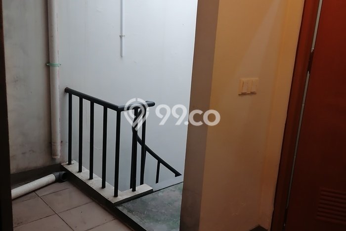 LISTING BARU! Rumah di BSD, Siap Huni, 3 KM, Akses BSD, Tangerang, Tangerang, Luas 135m² LB 163m² LISTING BARU! Rumah di BSD, Siap Huni, 3 KM, Akses BSD, Tangerang, Tangerang, Luas 135m² LB 163m²