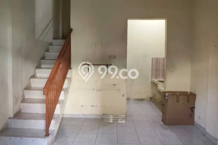 Rumah di Cengkareng Barat, 1 KM, Area Potensial Rumah di Cengkareng Barat, 1 KM, Area Potensial