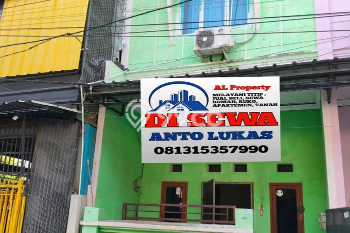 Rumah di Cengkareng Barat, 1 KM, Area Potensial Rumah di Cengkareng Barat, 1 KM, Area Potensial