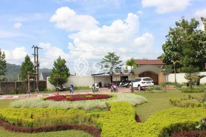 Vila di Ciampea, Area 8000m2m², Dekat Mudah Pusat Kota Vila di Ciampea, Area 8000m2m², Dekat Mudah Pusat Kota