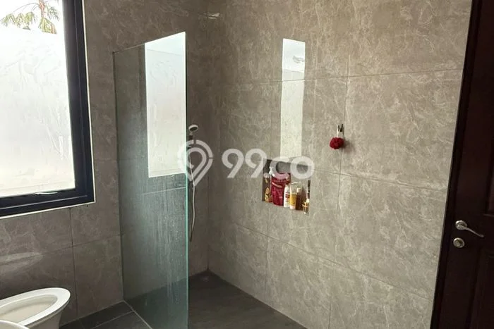 Best Deal Hunian Premium Ideal dan Luas di Wiyung, Surabaya Best Deal Hunian Premium Ideal dan Luas di Wiyung, Surabaya