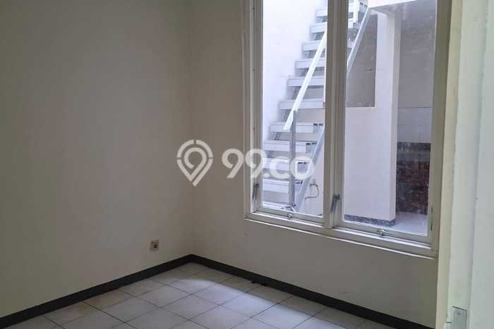 For Sale Hunian Rumah Nyaman 2 KT di Citraland, Surabaya For Sale Hunian Rumah Nyaman 2 KT di Citraland, Surabaya