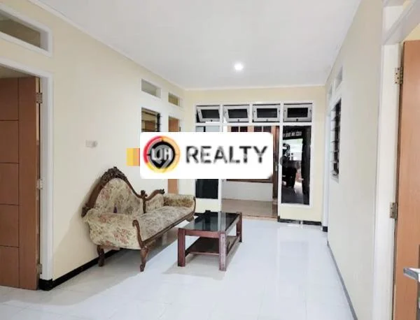 Dijual Rumah Modern 9 KT di Bukit Sari, Semarang Dijual Rumah Modern 9 KT di Bukit Sari, Semarang