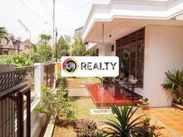 Dijual Rumah Premium dengan Fasilitas Sekitar Lengkap di Banyumanik, Semarang Dijual Rumah Premium dengan Fasilitas Sekitar Lengkap di Banyumanik, Semarang