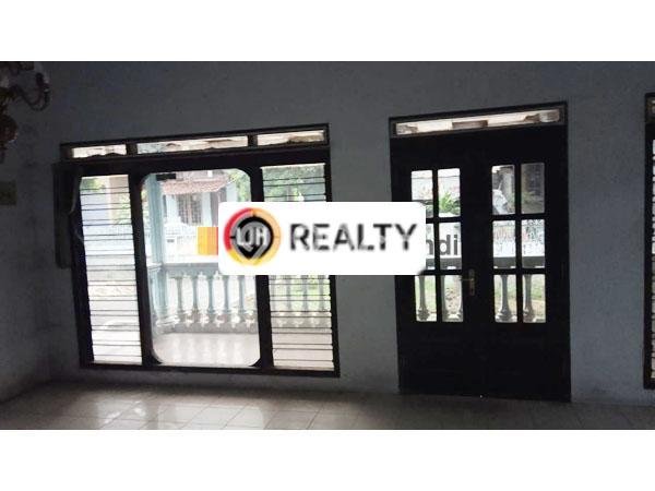 Jual Rumah Bagus Siap Huni LB 600m2 di Tugu, Semarang Jual Rumah Bagus Siap Huni LB 600m2 di Tugu, Semarang