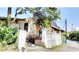 Jual Rumah Bagus Siap Huni LB 180m2 di Ngaliyan, Semarang Jual Rumah Bagus Siap Huni LB 180m2 di Ngaliyan, Semarang