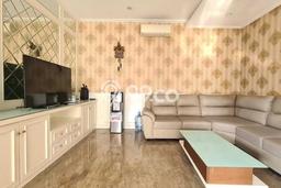 Jarang Ada! Rumah Sewa 3 Kamar Nyaman Siap Huni Green Lake City Jarang Ada! Rumah Sewa 3 Kamar Nyaman Siap Huni Green Lake City