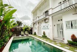 Ready to Use! Premium House LT 361m2 Desain Elegan di Pererenan Ready to Use! Premium House LT 361m2 Desain Elegan di Pererenan