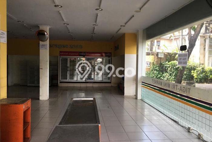Komersial untuk Disewa di Pusat Denpasar Luas Bangunan 101m2 Komersial untuk Disewa di Pusat Denpasar Luas Bangunan 101m2