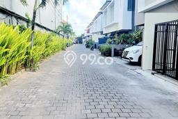 Lokasi terbaik! Rumah siap huni dikontrakkan di Denpasar Barat LB 185m2 Lokasi terbaik! Rumah siap huni dikontrakkan di Denpasar Barat LB 185m2