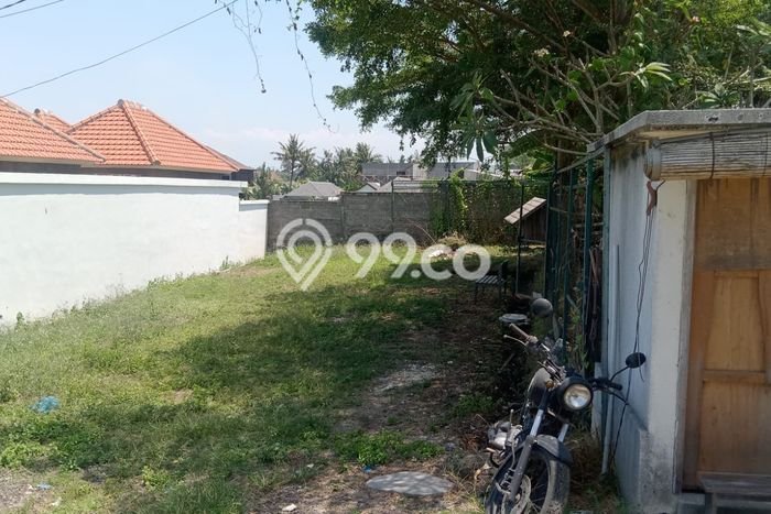 Tanah Kavling Disewakan di Pererenan dengan Luas 300m2 Tanah Kavling Disewakan di Pererenan dengan Luas 300m2