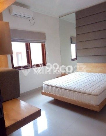 For Sale! Premium House LT 105m2 Desain Elegan di Mumbul For Sale! Premium House LT 105m2 Desain Elegan di Mumbul