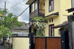 Rumah sewa siap huni 3 Kamar Tidur di Padangsambian , Denpasar Rumah sewa siap huni 3 Kamar Tidur di Padangsambian , Denpasar