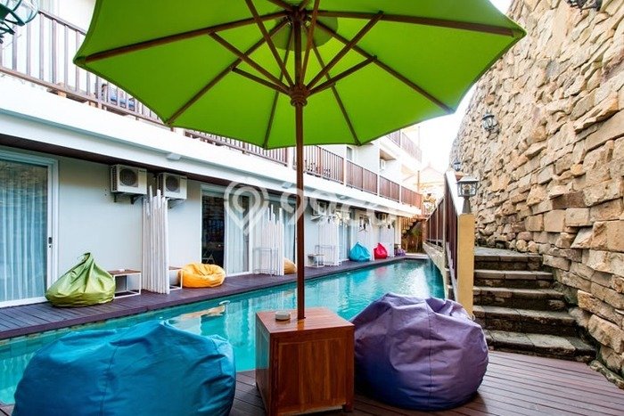 KEUNTUNGAN BERLIPAT! Hotel di Kuta, Luas 1506m2m², Posisi Mainroad KEUNTUNGAN BERLIPAT! Hotel di Kuta, Luas 1506m2m², Posisi Mainroad