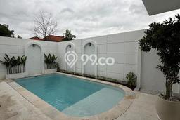 Rumah Disewakan Badung LT 140m2 LB 105m2 Area Seminyak Rumah Disewakan Badung LT 140m2 LB 105m2 Area Seminyak
