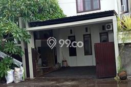 Disewakan! Rumah 3 Kamar Tidur &
3 Kamar Mandi di Renon, Denpasar Disewakan! Rumah 3 Kamar Tidur &
3 Kamar Mandi di Renon, Denpasar