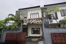 KESEMPATAN EMAS! Rumah area , Gianyar, LT 100m2m² Bangunan 140m2m² KESEMPATAN EMAS! Rumah area , Gianyar, LT 100m2m² Bangunan 140m2m²