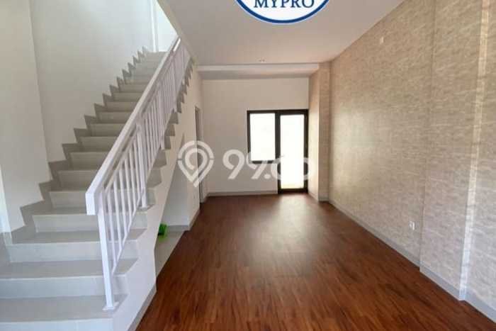 LOKASI STRATEGIS! Ruko di BSD, Luas 80m2m², Kawasan Komersial LOKASI STRATEGIS! Ruko di BSD, Luas 80m2m², Kawasan Komersial