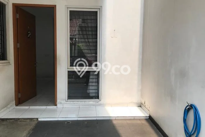 Rumah sewa siap pakai 3 KT di Tanjung Duren, Jakarta Barat Rumah sewa siap pakai 3 KT di Tanjung Duren, Jakarta Barat