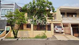 For Sale Rumah Mewah Exclusive di Kelapa Gading, Jakarta Utara For Sale Rumah Mewah Exclusive di Kelapa Gading, Jakarta Utara