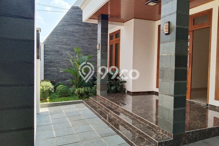 Hot Offer Hunian Mewah Ideal dan Luas di Banjarsari, Surakarta Hot Offer Hunian Mewah Ideal dan Luas di Banjarsari, Surakarta