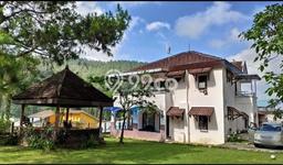 PROPERTI PILIHAN! Rumah area Karanganyar, Luas 902m² LB 150m² PROPERTI PILIHAN! Rumah area Karanganyar, Luas 902m² LB 150m²