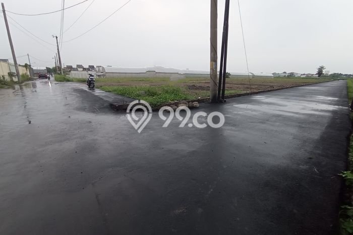 Tanah Kawasan Colomadu, Luas 215m², Area Potensial, Akses Colomadu, Karanganyar, Karanganyar Tanah Kawasan Colomadu, Luas 215m², Area Potensial, Akses Colomadu, Karanganyar, Karanganyar